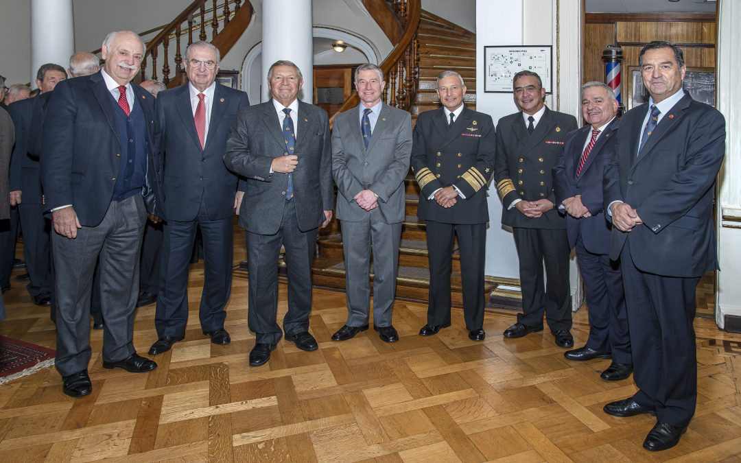 Almuerzo Homenaje Armada el día 08 de mayo en el Club Naval de Valparaíso
